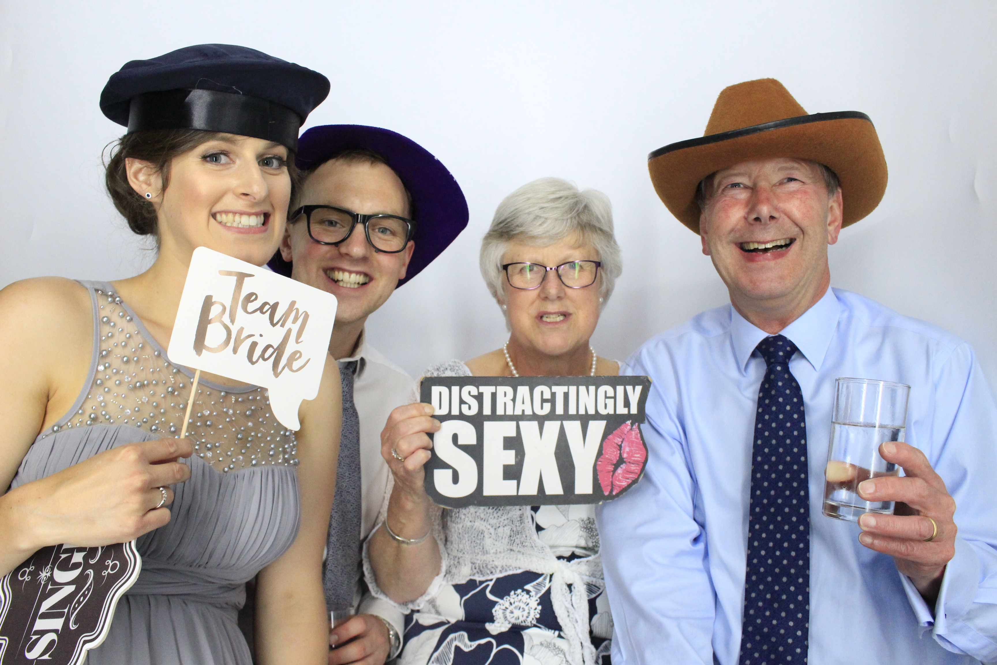 Andy and Emma's Wedding | View more photos from the event at gallery.myphotoboothexperience.co.uk/u/MyPhotoBoothExperienceLtd/Andy-and-Emmas-Wedding